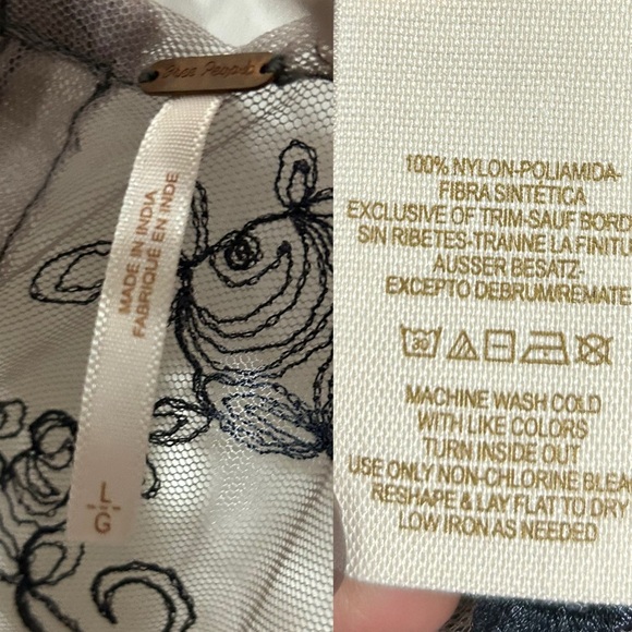 Free People Show Pony Lady Pewter Beaded Mesh Top Sz L - Picture 6 of 16